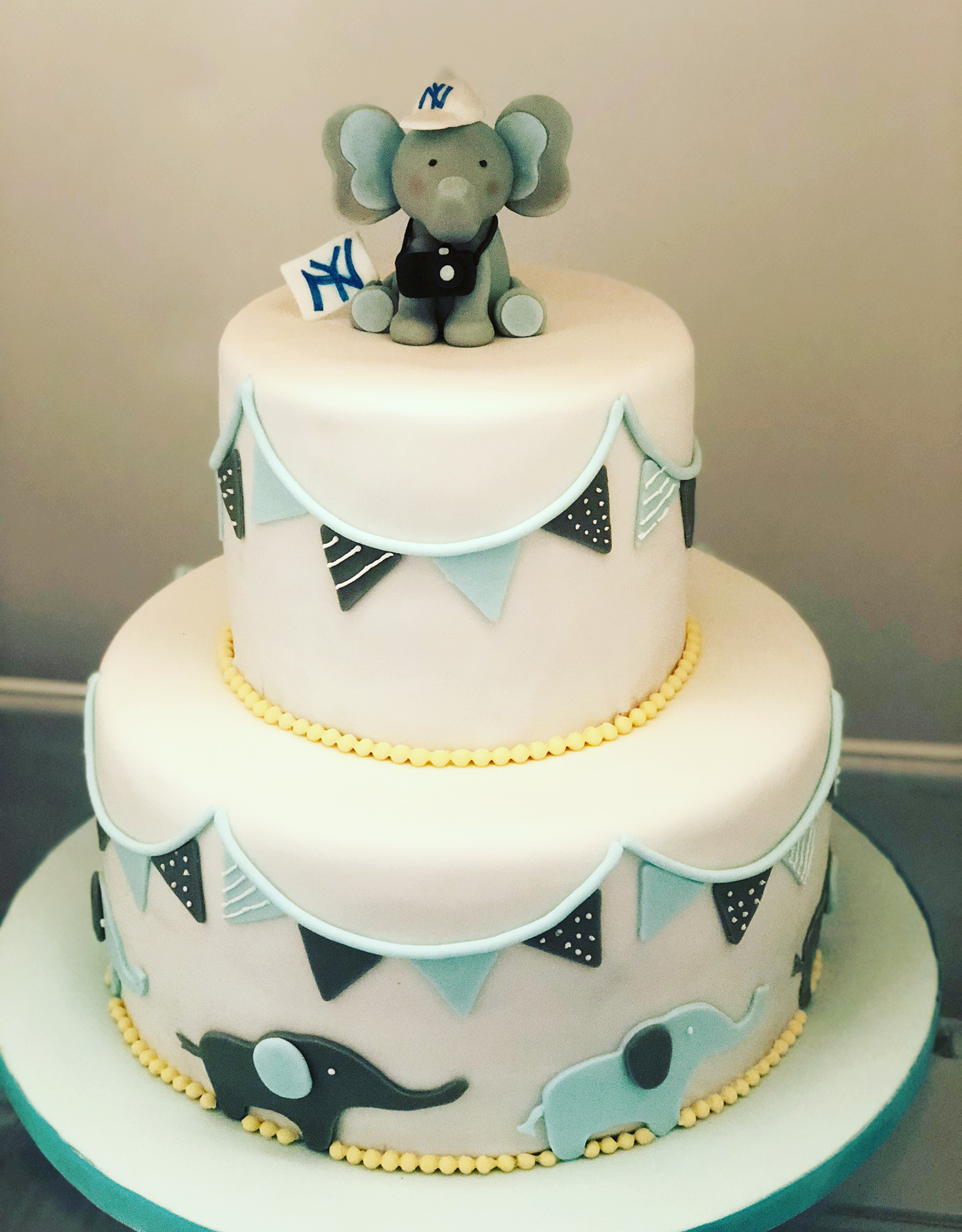 Baby Shower Cake